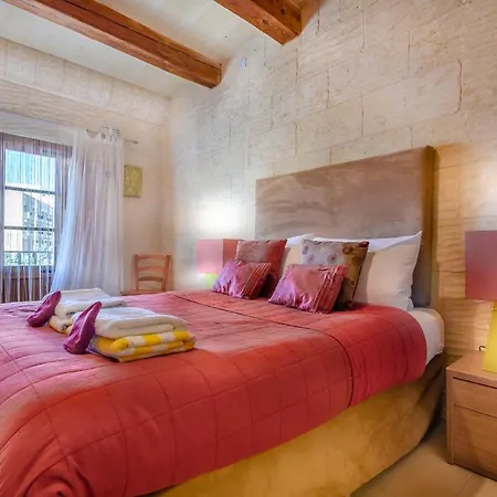 A Popular Pet Friendly With A Pool, Gozo *